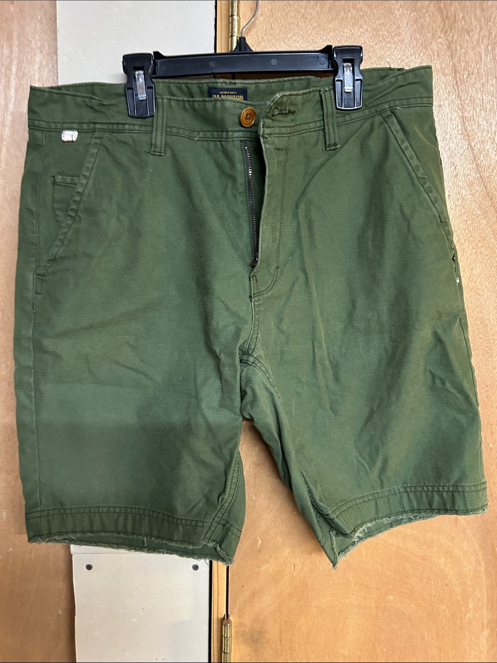 CPO Provisions Men's Olive Flat-Front Chino Shorts Size 34